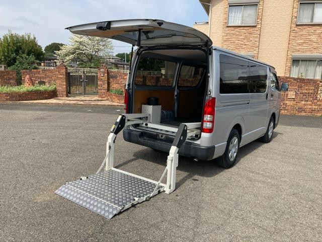 Toyota Hiace V