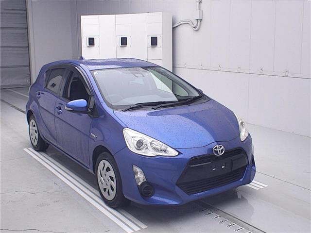 2015 Toyota Aqua