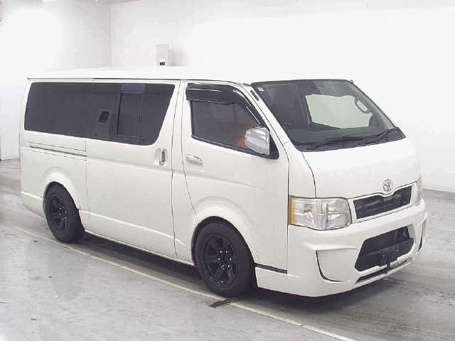 Toyota Hiace V