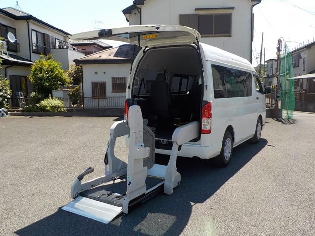 Toyota Hiace V