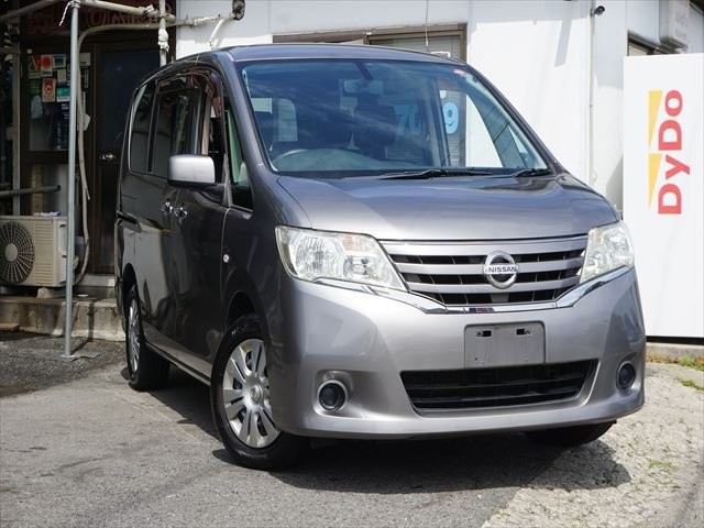 2010 Nissan Serena