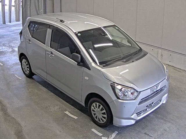 2017 Daihatsu Mira ES