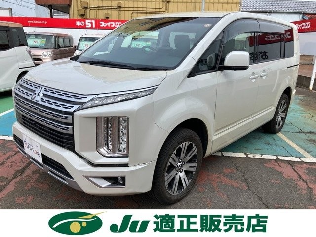 2019 Mitsubishi Delica D5