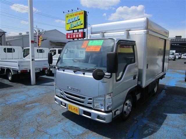2015 Isuzu ELF