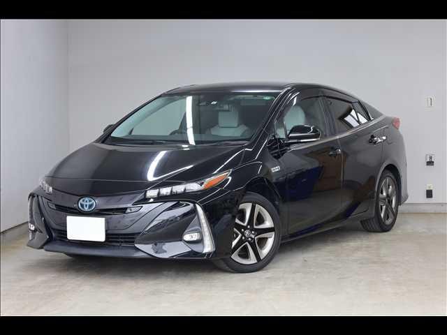 2019 Toyota Prius PHV