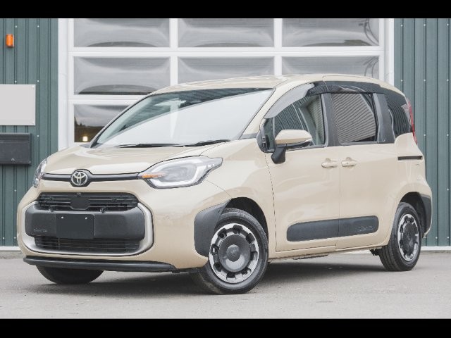 Toyota Sienta HV