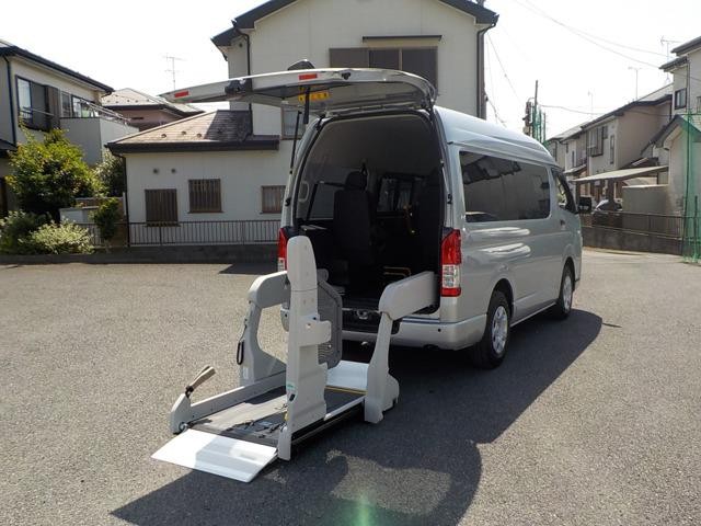 Toyota Hiace V