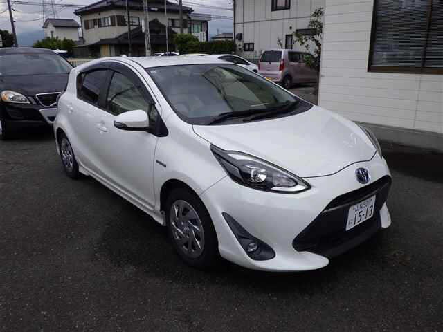 2017 Toyota Aqua