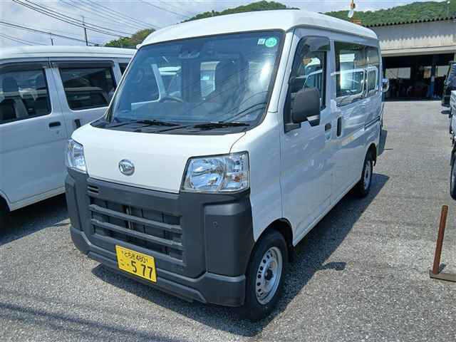 2022 Daihatsu Hijet Cargo