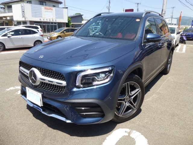 Mercedes-Benz GLB200D
