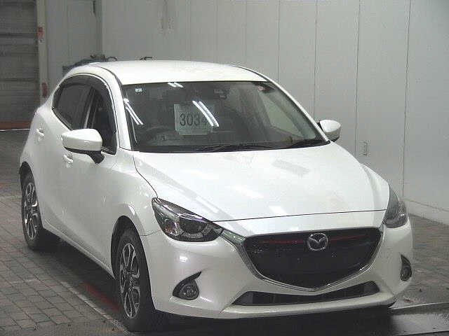 2015 Mazda Demio