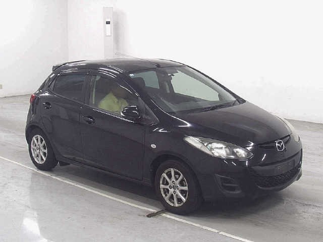 2013 Mazda Demio