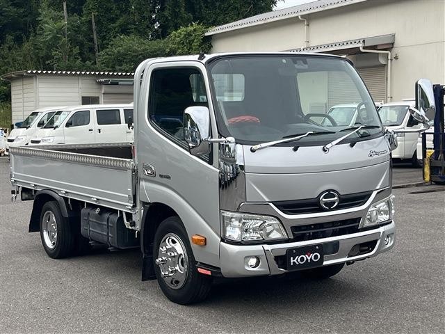Hino Dutro