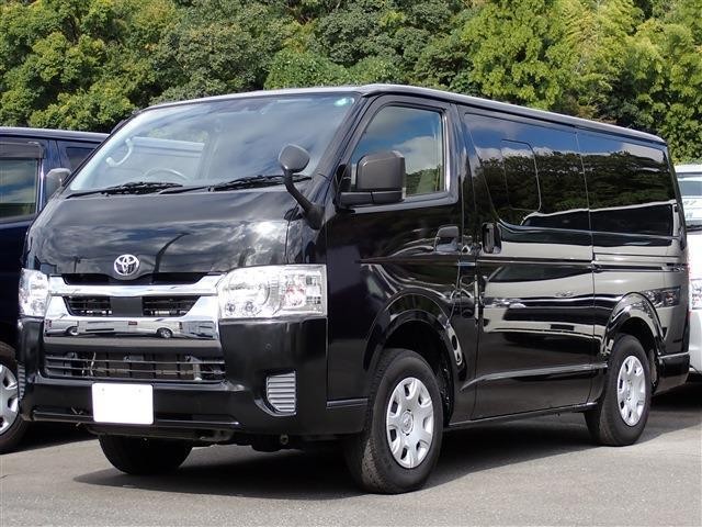 2020 Toyota Hiace V