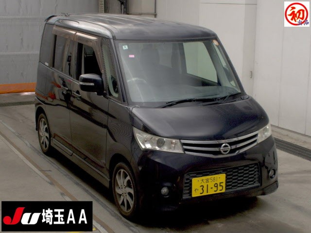 2012 Nissan Roox