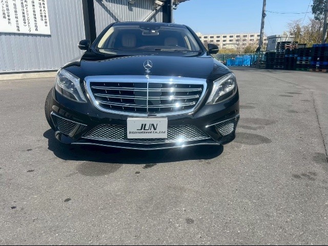 Mercedes-Benz S550
