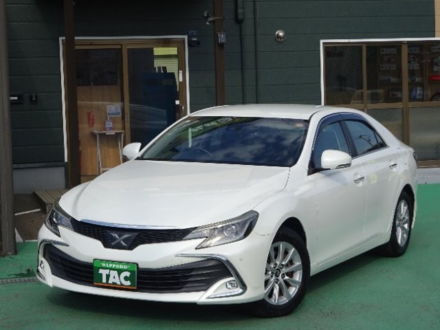 2017 Toyota Mark X