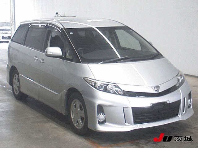 2015 Toyota Estima