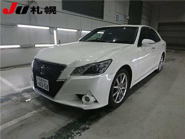2013 Toyota Crown