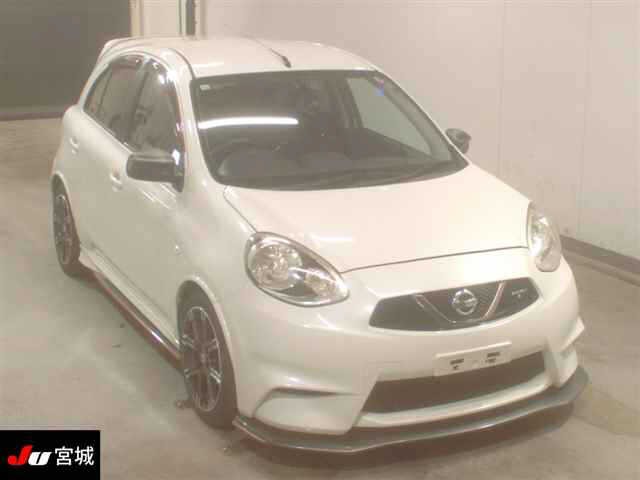 Nissan March
