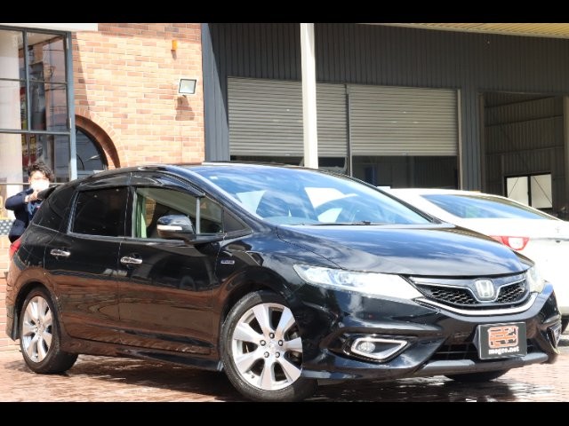 2015 Honda Jade HV