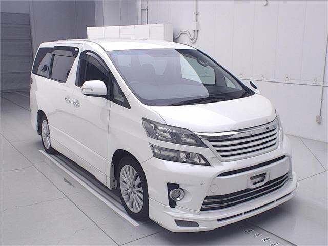 2014 Toyota Vellfire
