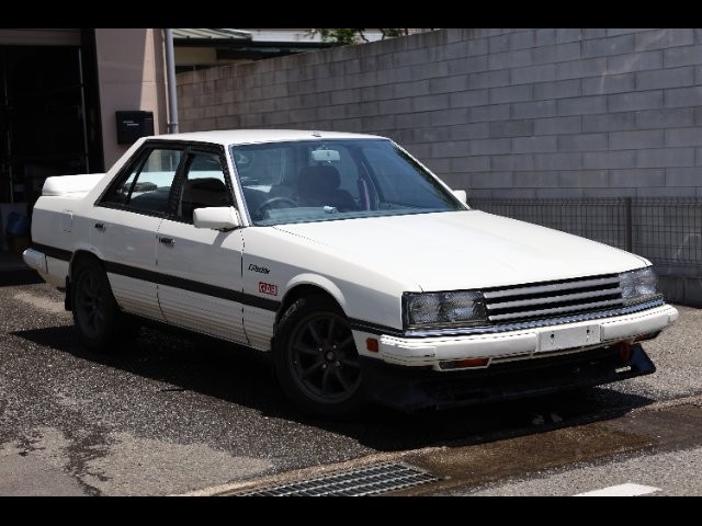 Nissan Skyline