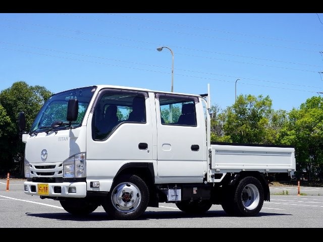 Mazda Titan