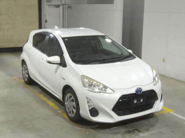 2015 Toyota Aqua