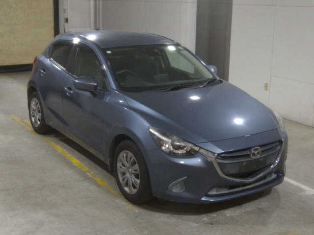 2015 Mazda Demio