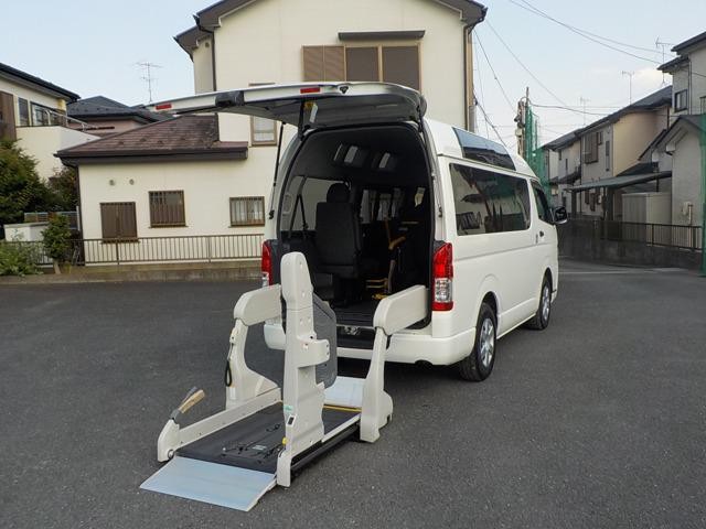 Toyota Hiace V