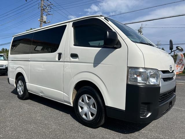 2014 Toyota Hiace V