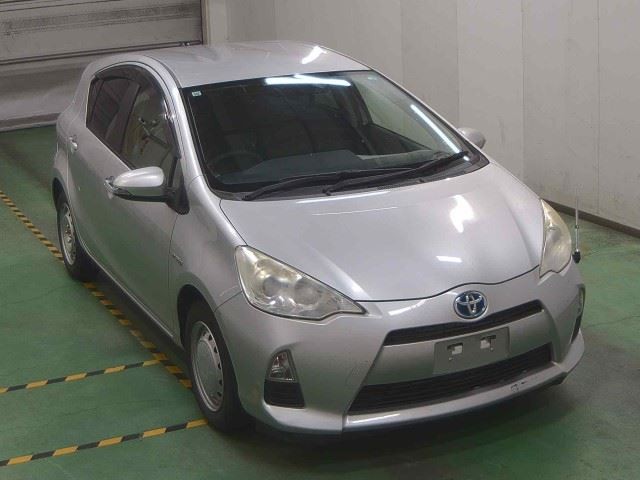 2013 Toyota Aqua