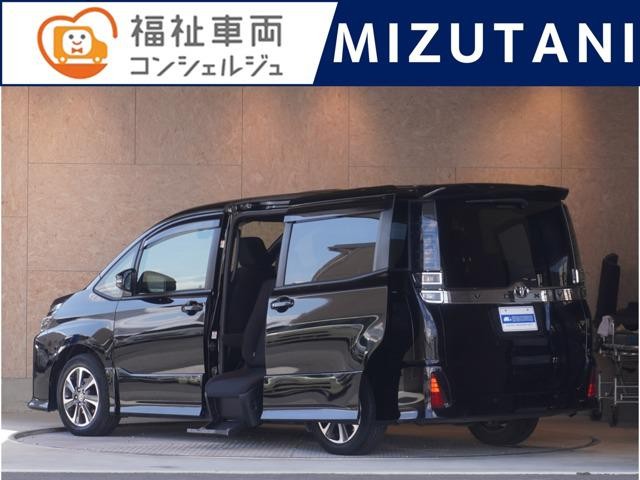 2021 Toyota Voxy