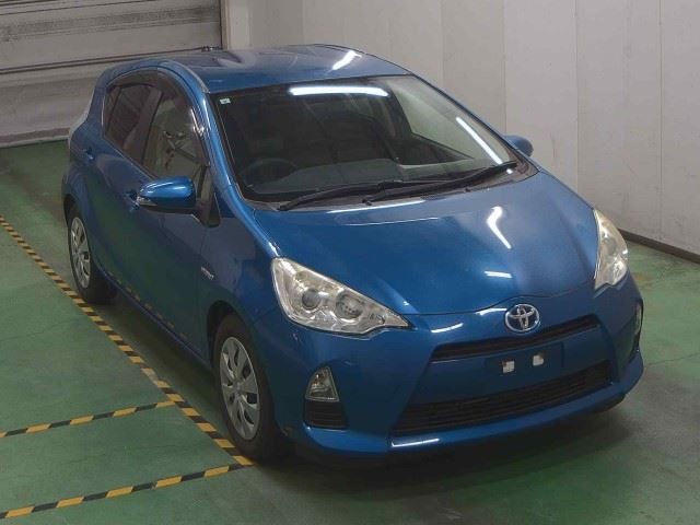 2013 Toyota Aqua