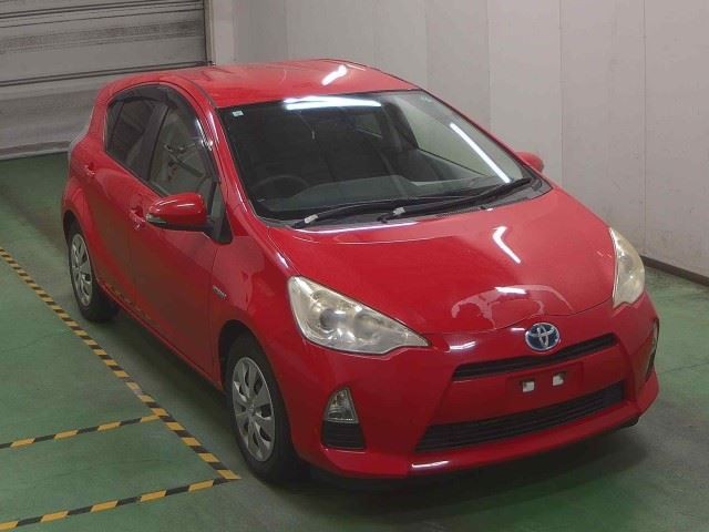 2013 Toyota Aqua