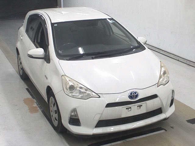 2013 Toyota Aqua