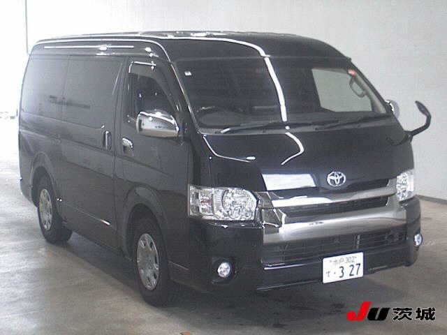 Toyota Hiace V