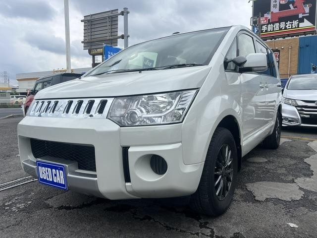2019 Mitsubishi Delica D5