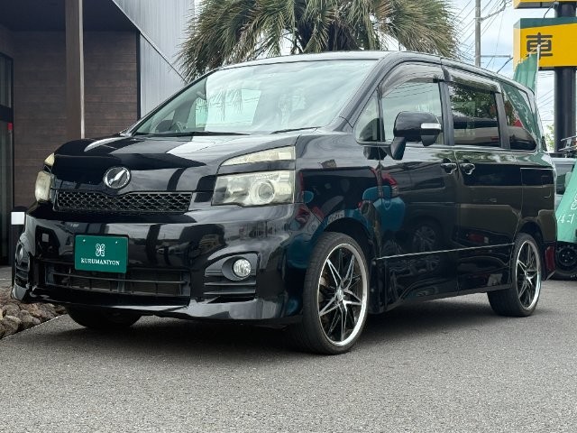 2012 Toyota Voxy