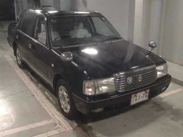 2006 Toyota Crown HV
