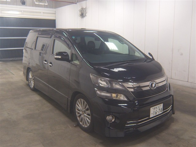 2013 Toyota Vellfire