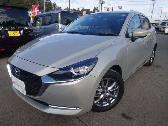 2022 Mazda MAZDA2