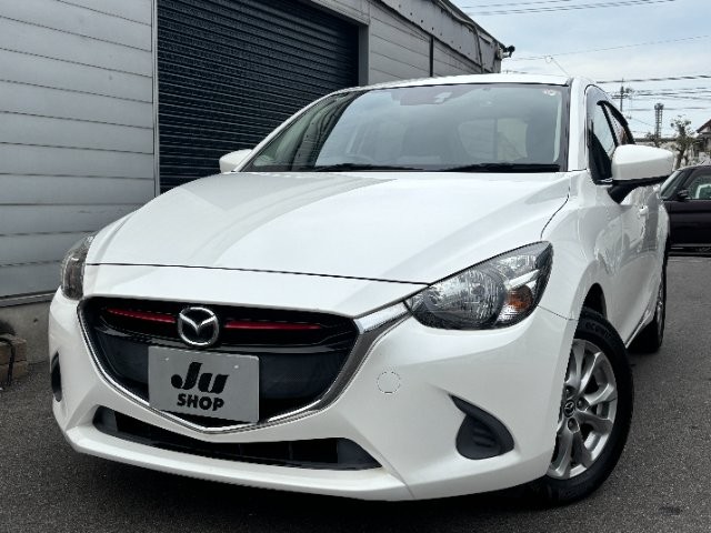2016 Mazda Demio
