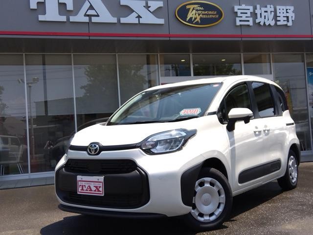 Toyota Sienta HV