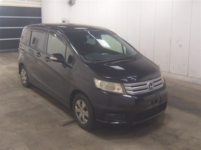 2012 Honda Freed Spike