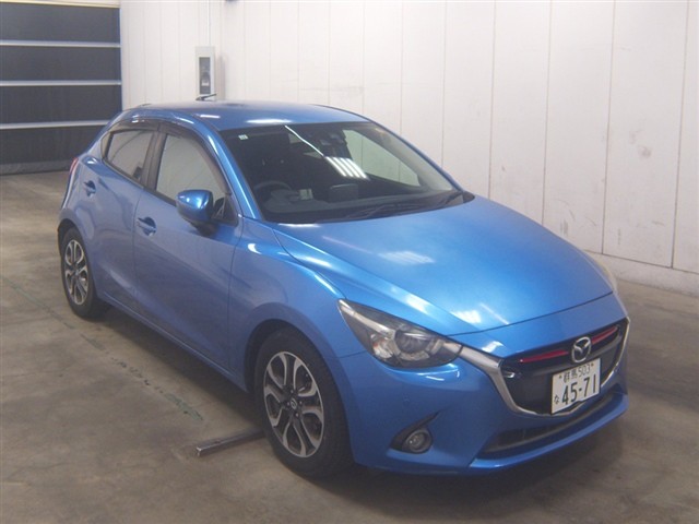 2015 Mazda Demio