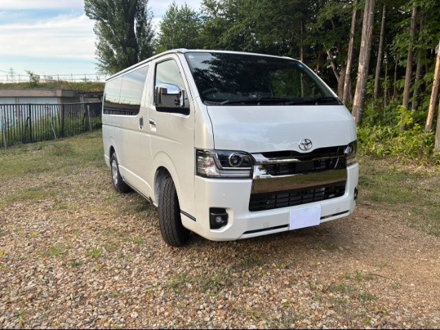 Toyota Hiace V