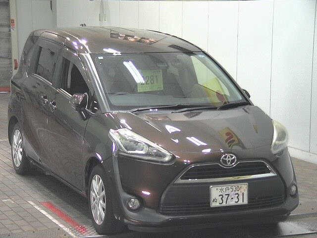 2016 Toyota Sienta