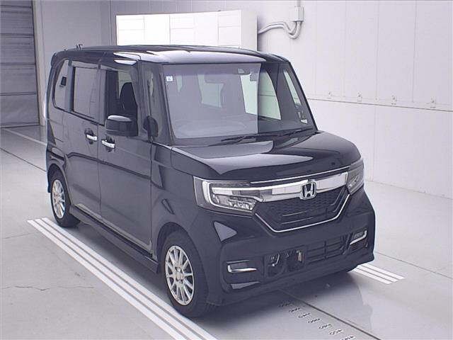 2017 Honda N BOX